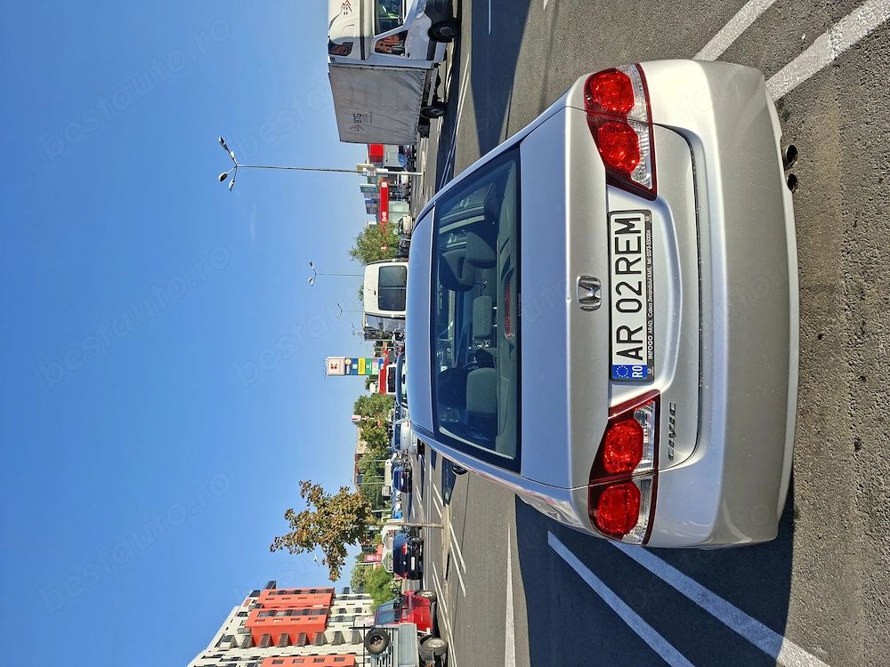 Honda Civic 1.8i-VTEC Type S 2010