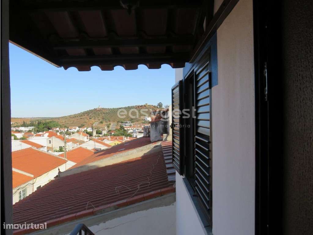 Moradia T3 com boas áreas e excelente logradouro em Aljustrel - Grande imagem: 5/36