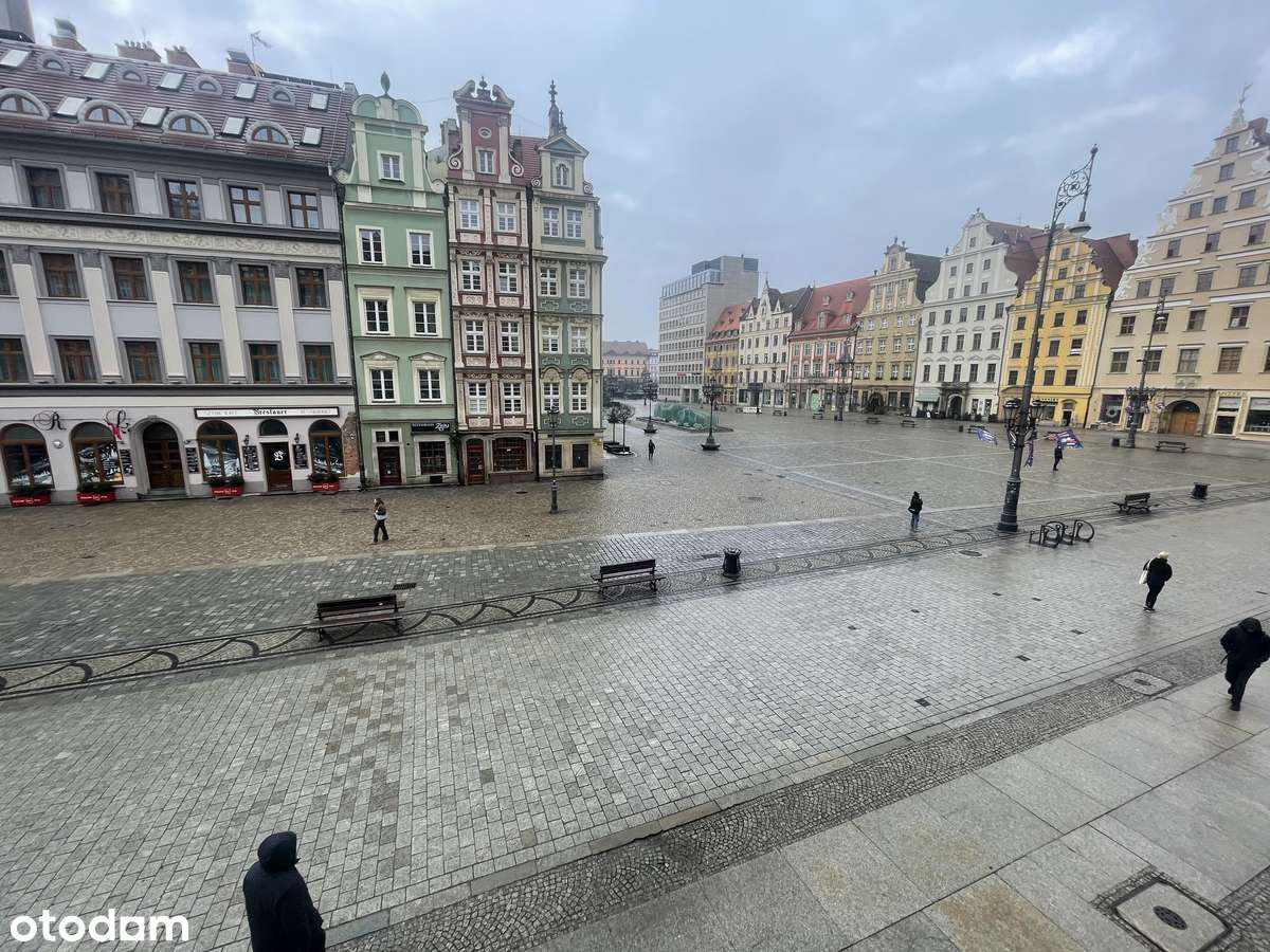 Kawalerka z osobną kuchnią – Wrocław, Rynek-1