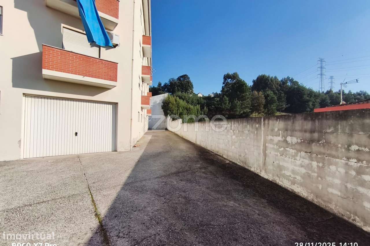 T2 renovado em Avelãs de Caminho - Grande imagem: 3/15