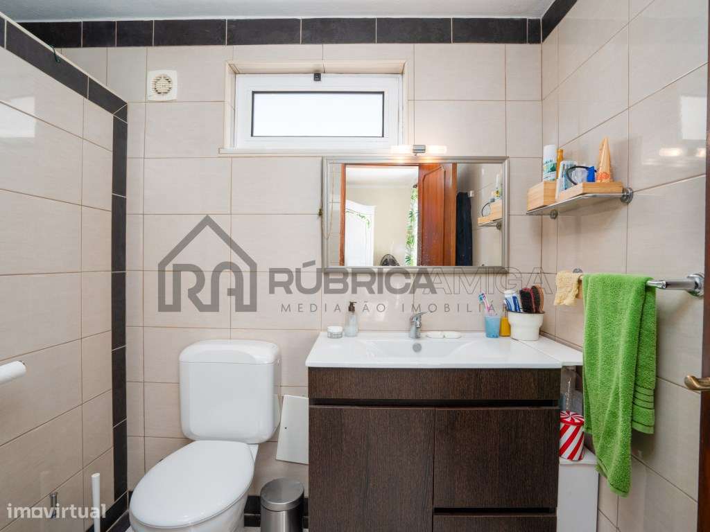 Moradia térrea de 3 quartos e piscina-35