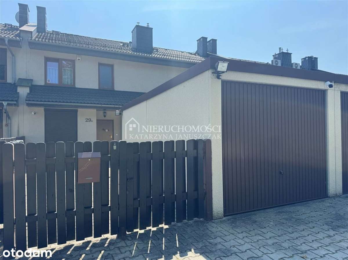 Szeregowiec W Zielonym Miejscu, Blisko A4-0