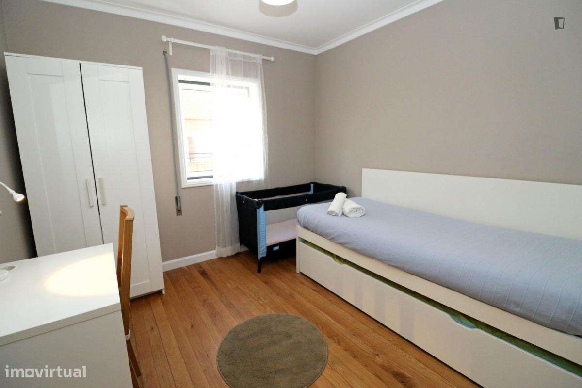 Apartamento com 2 quartos - localizado em Braga - Grande imagem: 5/8