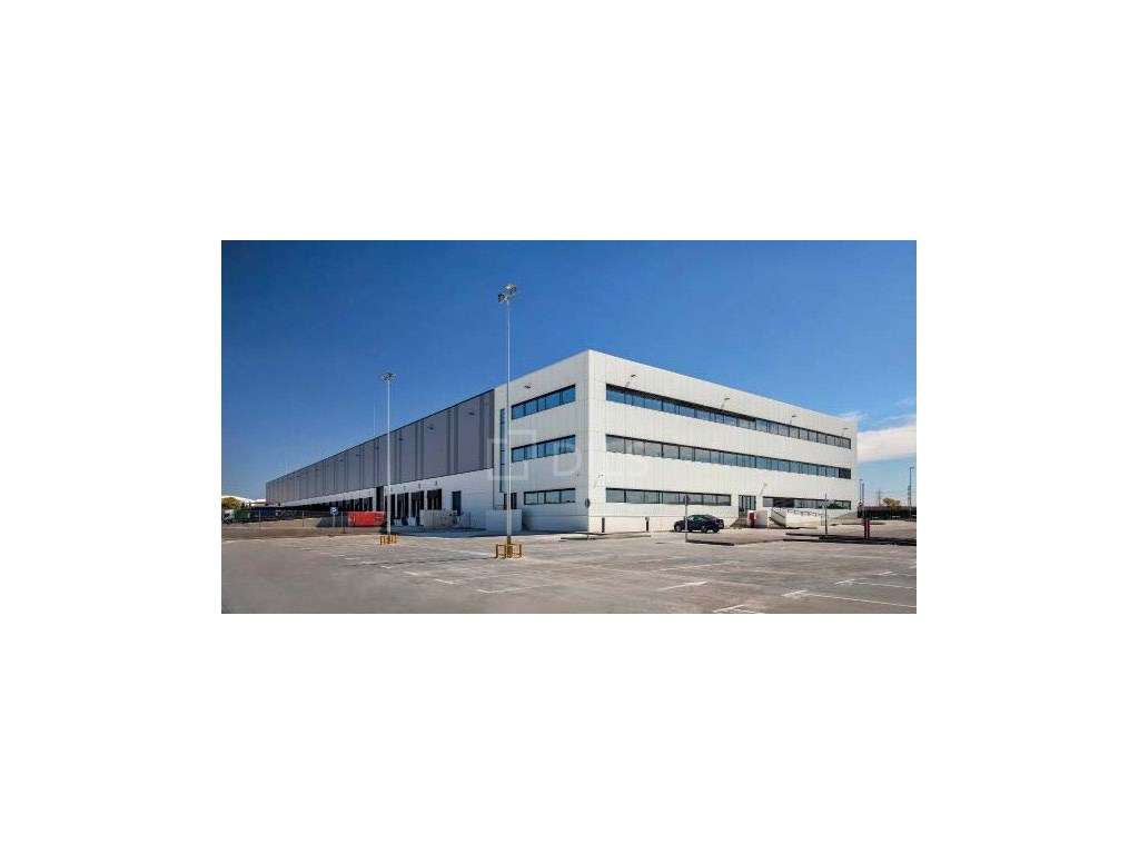 Armazém para arrendar em Aveiras de Cima, Lisboa - Grande imagem: 2/15