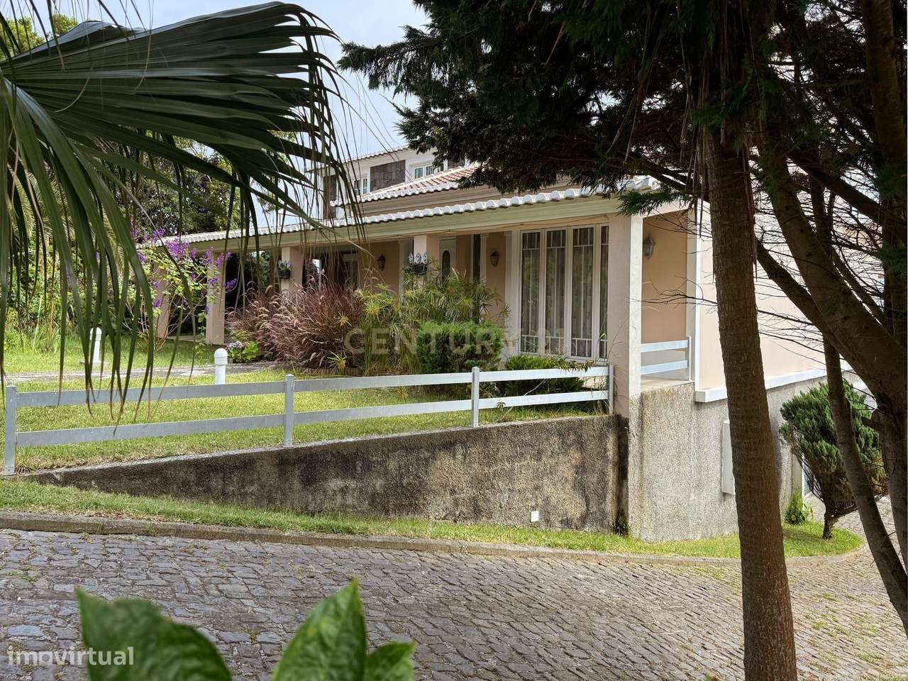 Fantástica Moradia T4 no Serretina - Ilha Terceira - Grande imagem: 2/40