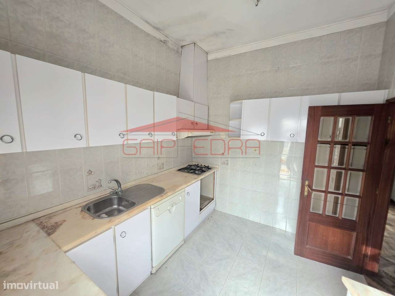 Moradia térrea ao preço dum T1 em Valadares-7