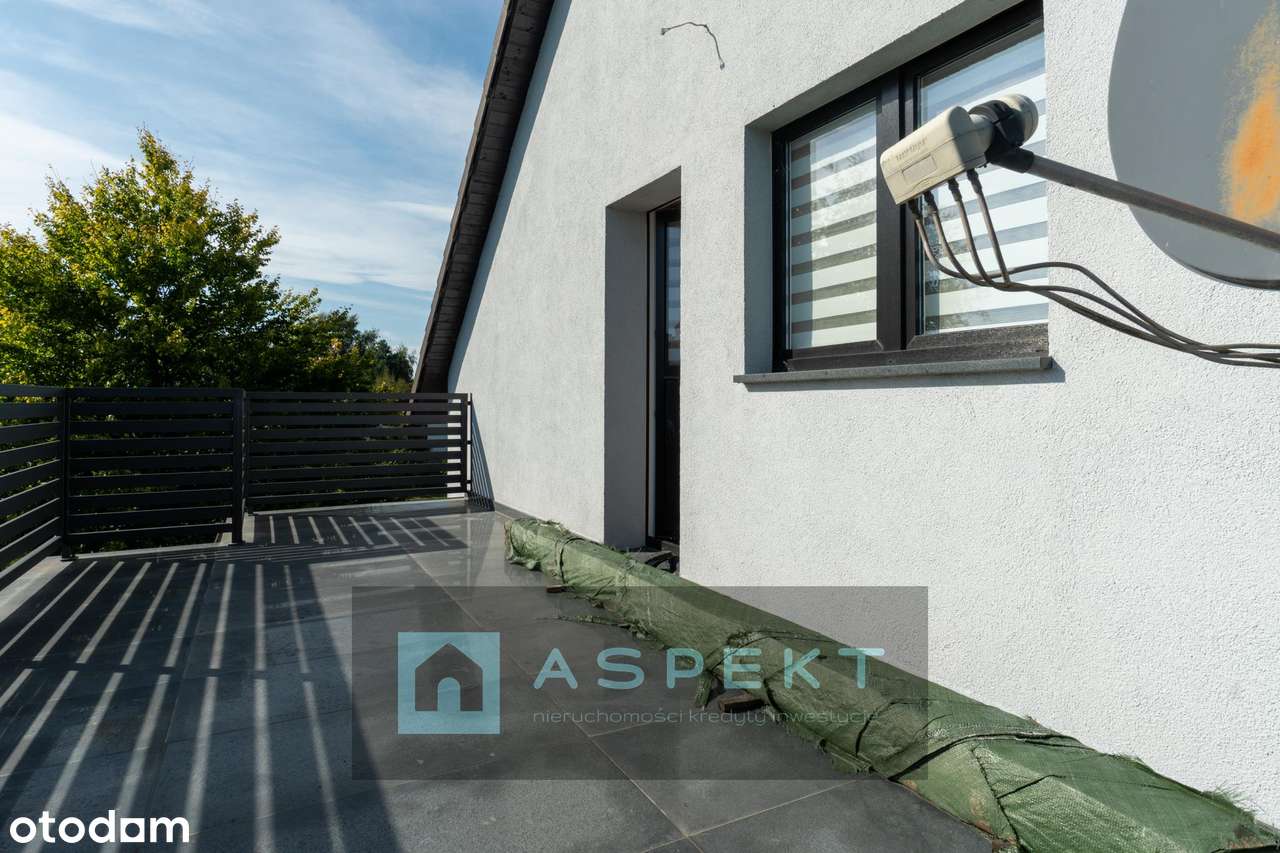 Wolnostojący, jednorodzinny, duża działka-17