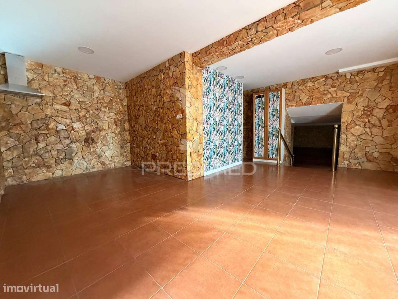 Loja no centro Histórico de Palmela - Grande imagem: 2/36