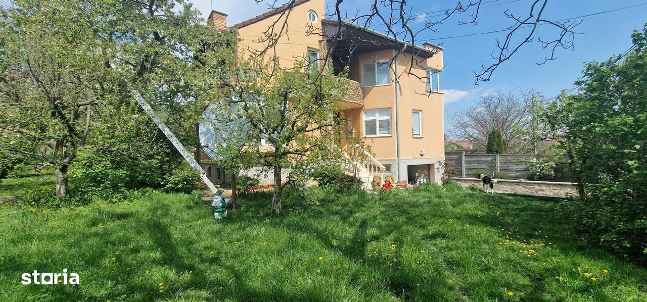 casa - 1500 mp de teren - zona rezidențială schit-0
