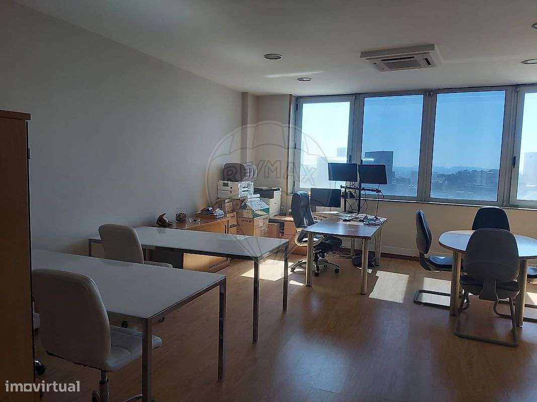 Escritório  para arrendamento - Grande imagem: 5/6