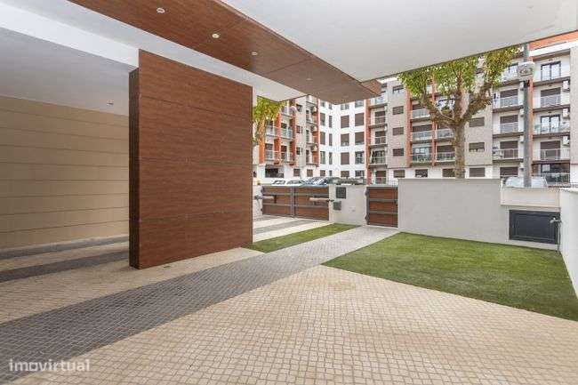 Moradia V3 Vende Alto das Barreiras Montijo - Grande imagem: 4/35