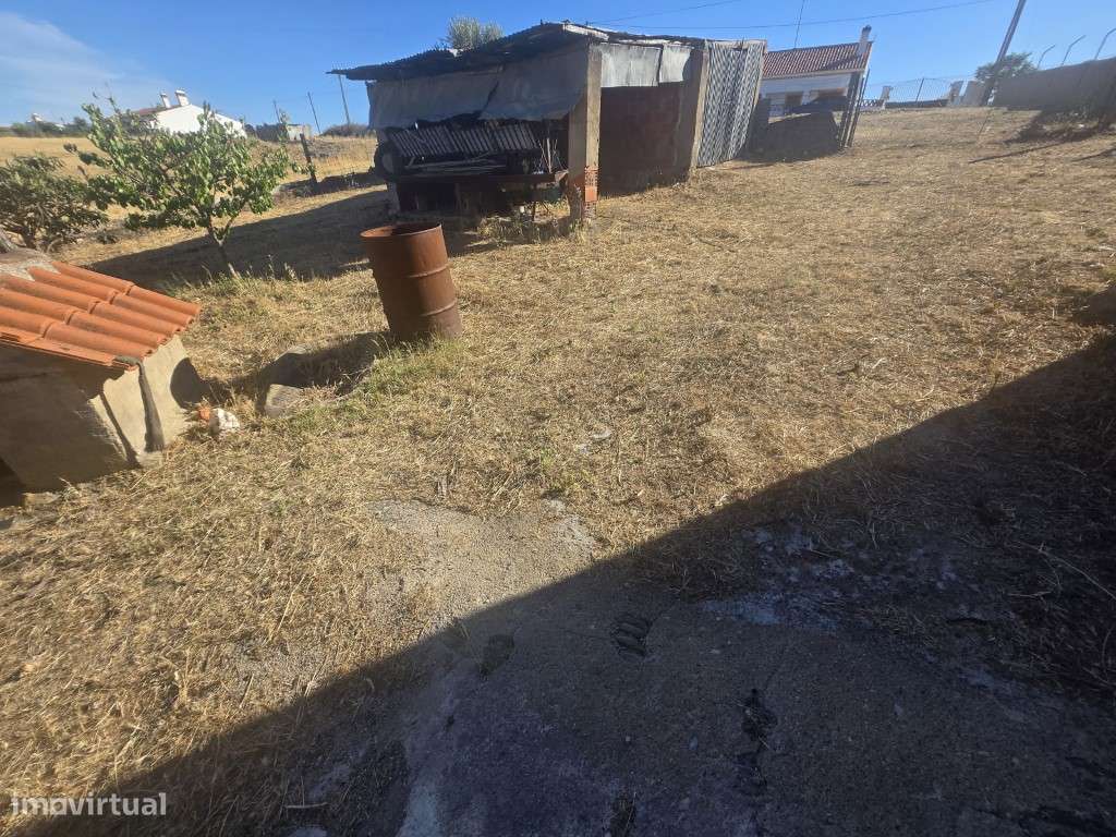 Excelente Terreno urbano com 1821 m2, a 5 minutos da praia fluvial ...-6