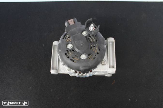 Alternador Opel Insignia - 4