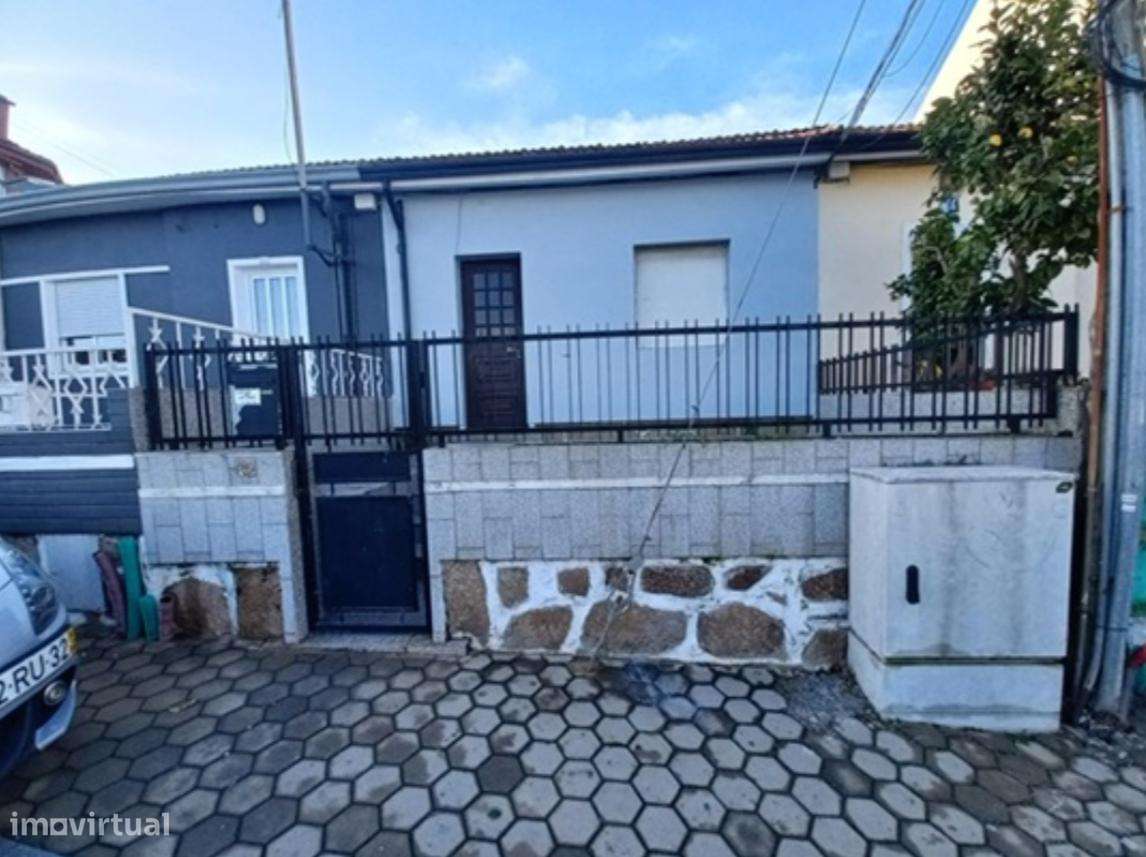 Moradia Térrea T2, Totalmente Remodelada com Espaço Exterior - Grande imagem: 3/21