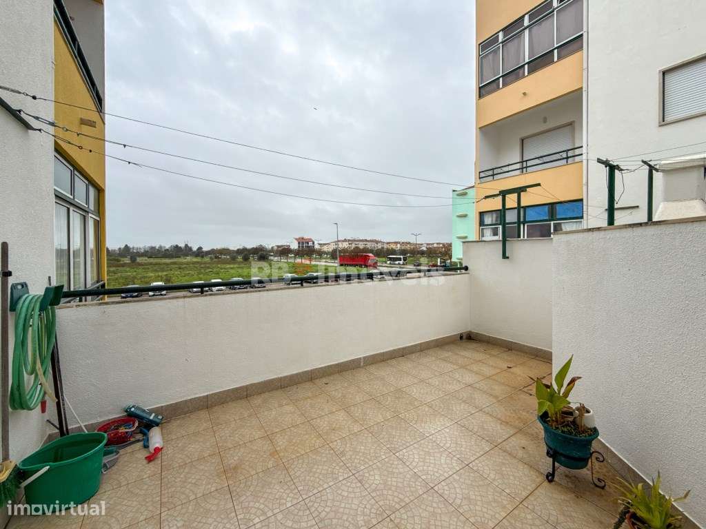 Apartamento T3 com terraço, no Entroncamento - Grande imagem: 4/39