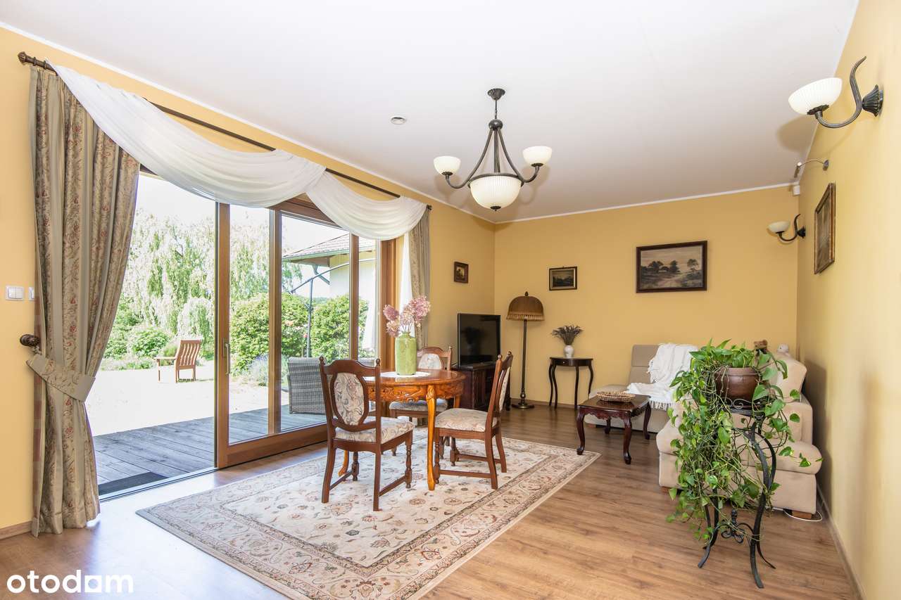 1,2 HEKTARA PRYWATNOŚCI – Rezydencja ze stawem i lasem pod Poznaniem-8