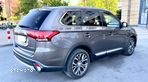 Mitsubishi Outlander - 5