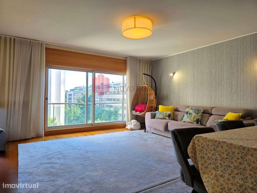 Apartamento T2+1 de Excelência no Centro da Maia | 161 m² | 2 Garag...-22