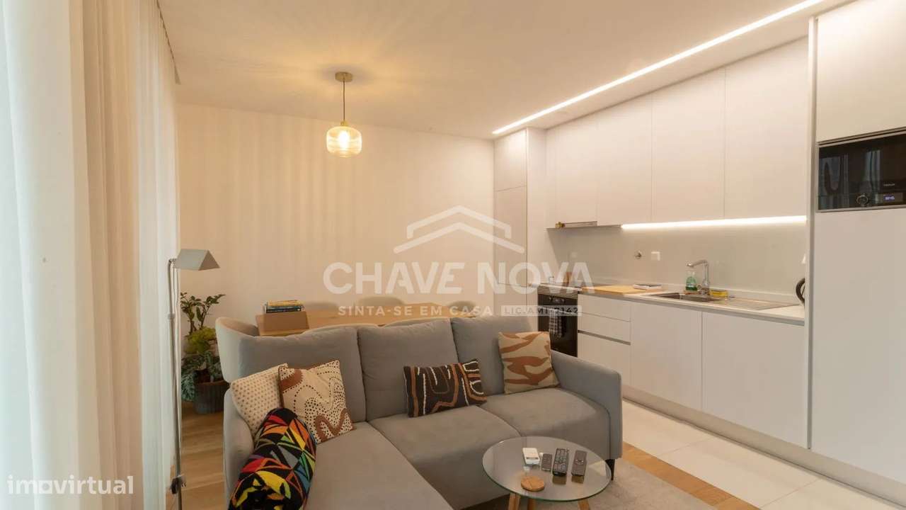 Apartamento T2 em Mafamude - Grande imagem: 2/36