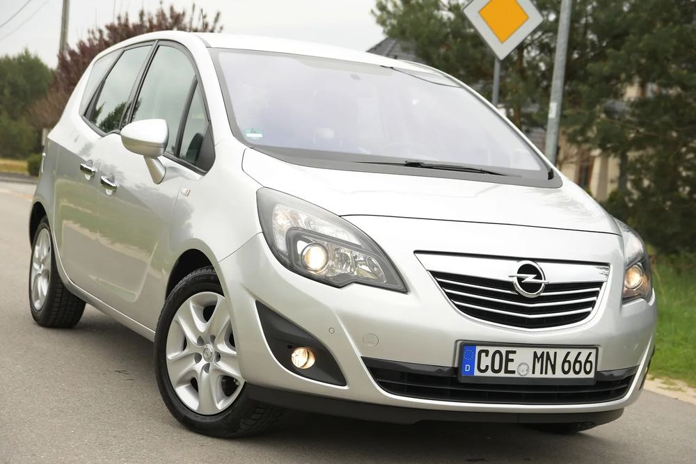 Opel Meriva II 1.4 Color Edition 2012