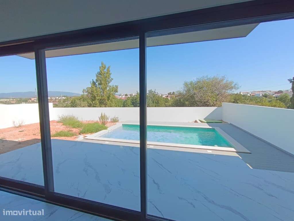 Moradia para venda no Alvor - Portimão - Grande imagem: 4/27