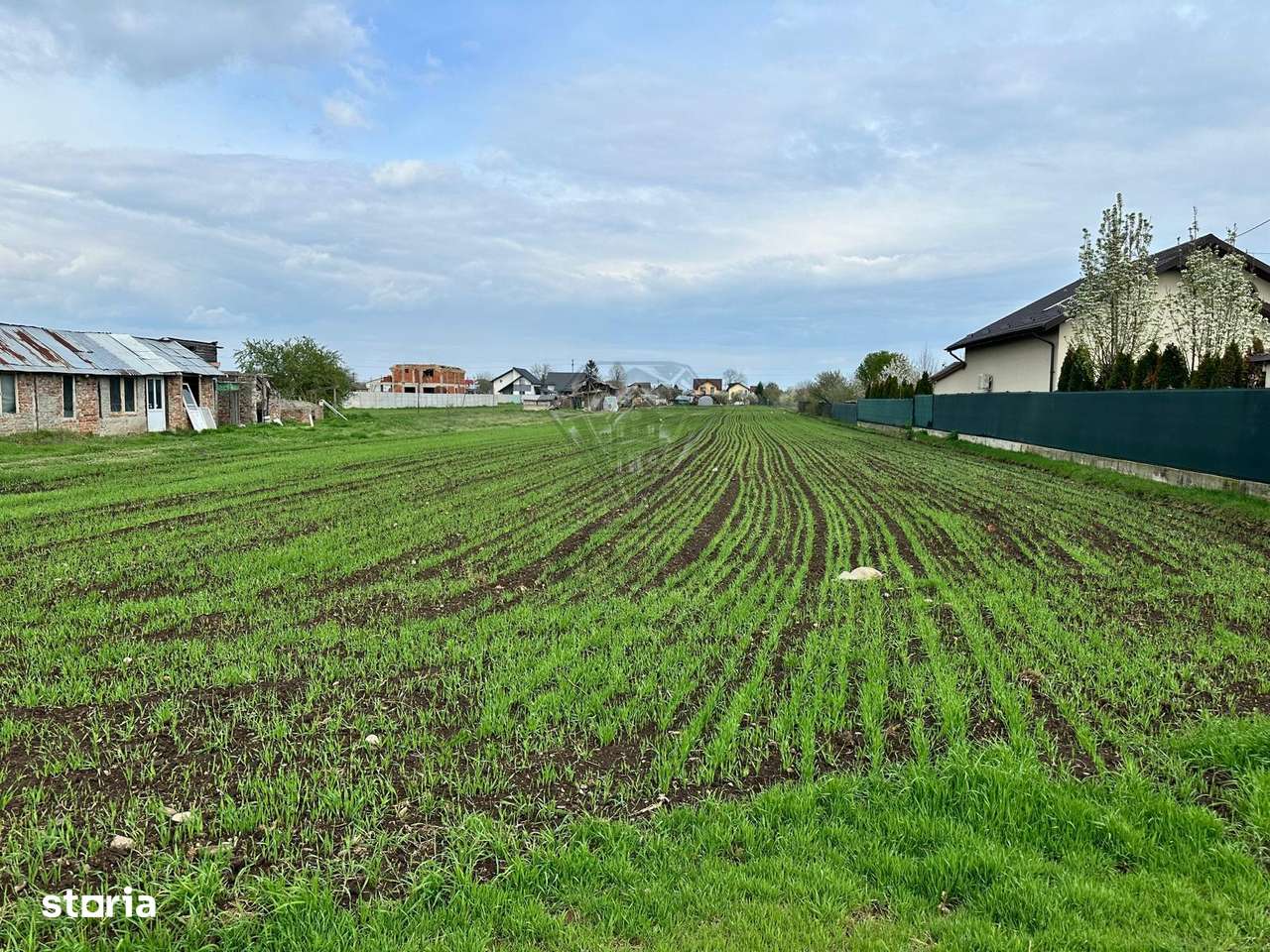 TEREN INTRAVILAN STREJNICU - Imagine principală: 2/6