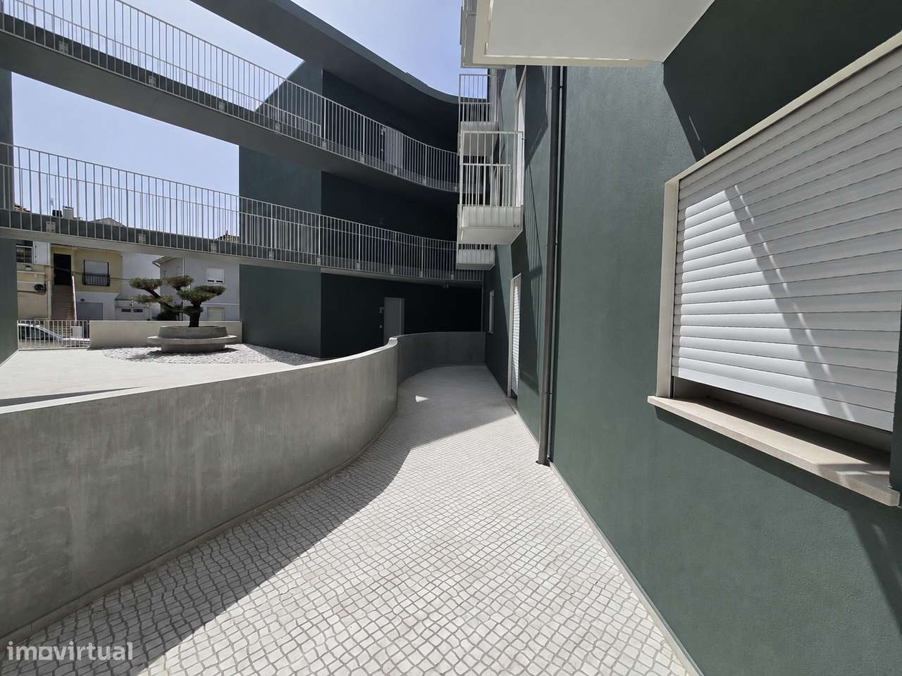 Apartamento T1 | Novo | Condomínio Olarias, Centro de Leiria-11