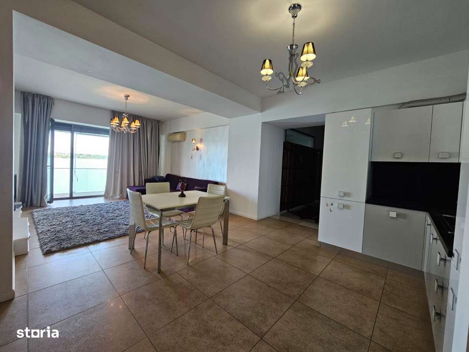 Apartament deosebit , vedere frontala catre Lac-centrul statiunii Mama-5