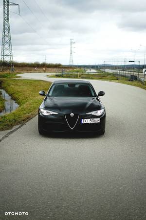 Alfa Romeo Giulia 2.0 Turbo TI Q4 - 5