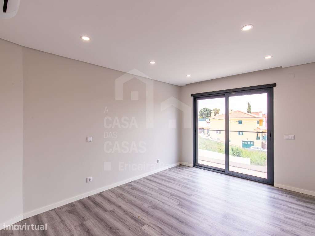 Vende Moradia T5 - Malveira 9km, A Casa das Casas-16