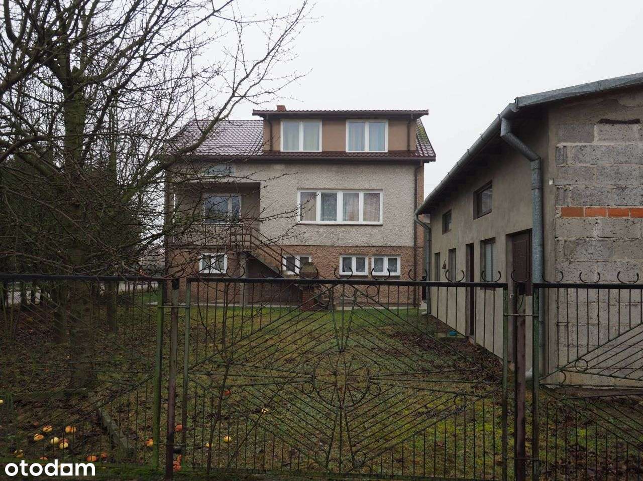 Dom wolnostojący w miejscowości Świercze w pobliżu-9