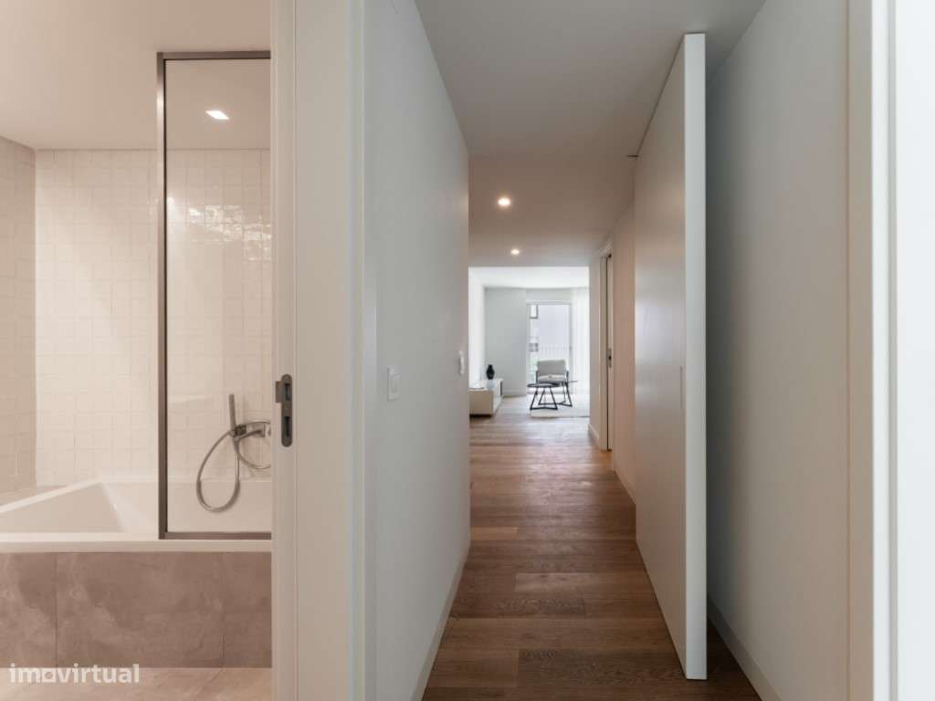 Nova Construção - Apartamento T3 Duplex - Rua Carlos George s/n - O...-16