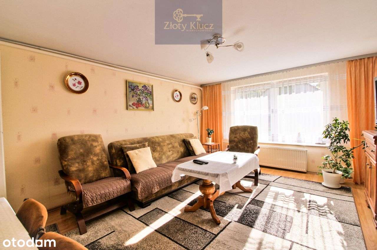 Dom z tarasem-5 pokoi-ogród-dwa garaże murowane-4