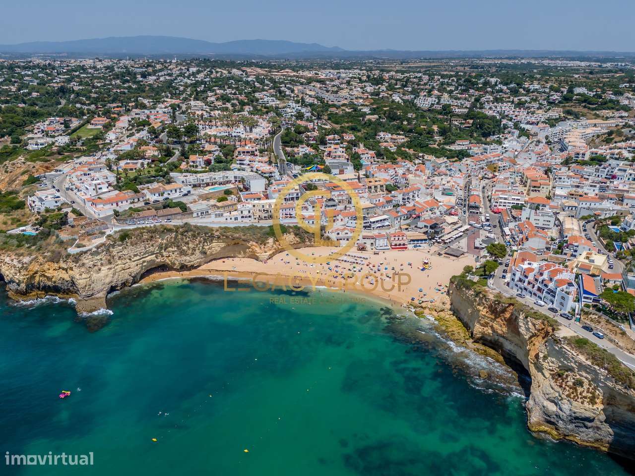 MORADIA T4 COM PROJETO APROVADO + TERRENO URBANO | A 200M DA PRAIA...-34