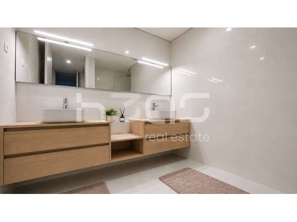 Apartamento T3 com Terraço Privativo de 140 m², Varandas Amplas e G...-16