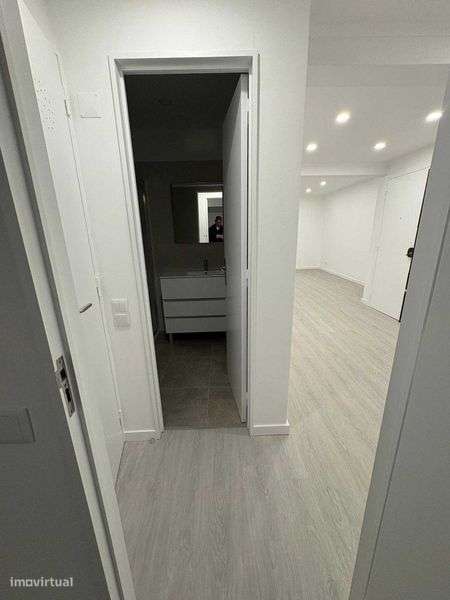 T3 em Lisboa perto da Cidade Universitária - Grande imagem: 4/12