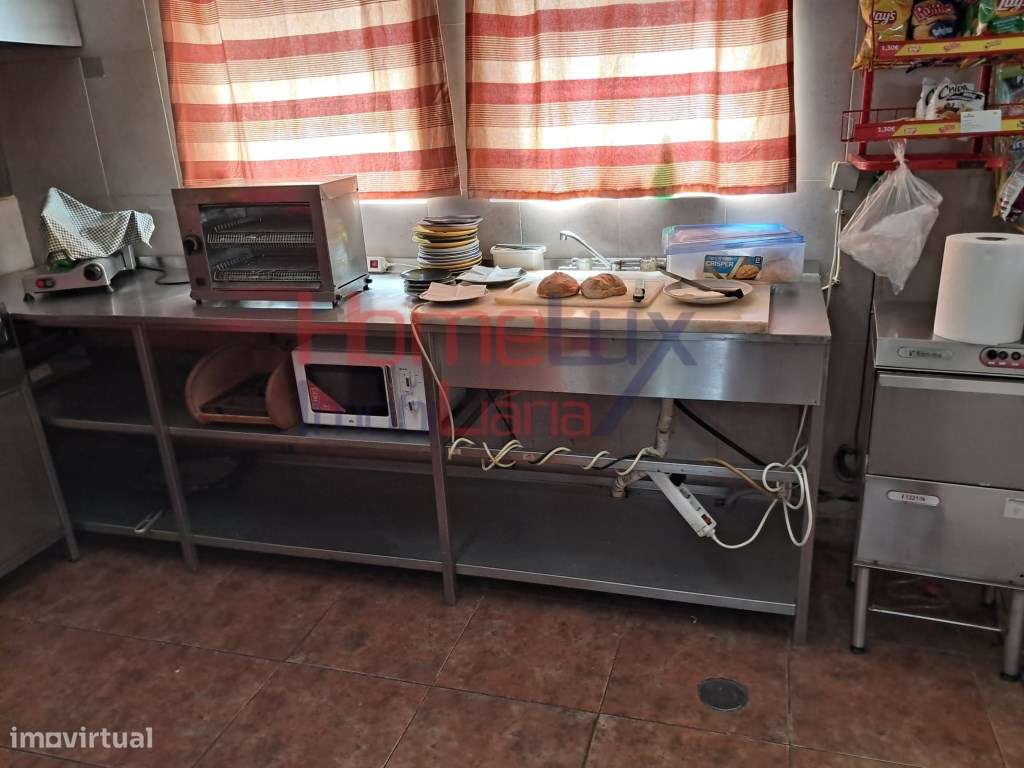 Trespasse de café na Gafanha da Nazaré - Aveiro - Grande imagem: 5/25