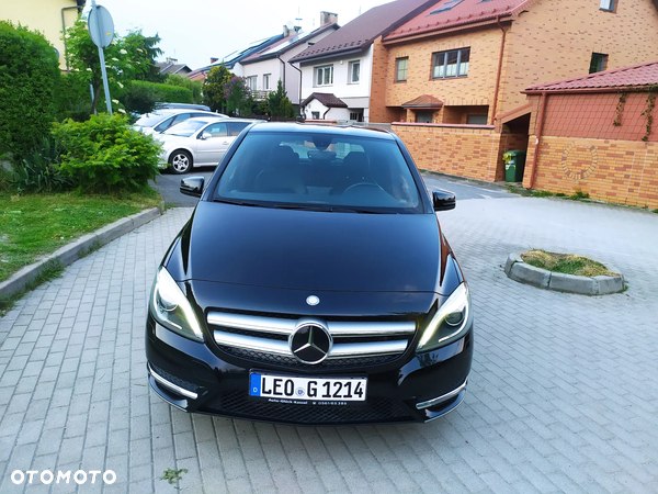 Mercedes-Benz Klasa B 200 7G-DCT Edition - 11