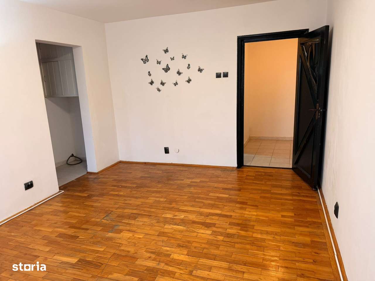 Apartament 2 camere - Semidecomandat - Strada Marcu Armasul