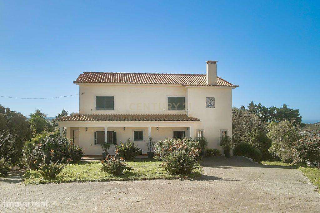 Moradia T4 com Piscina e Terreno Destacável em Mafra - Grande imagem: 3/40