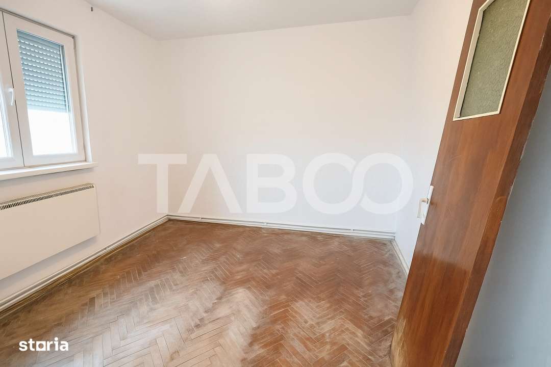 Apartament cu balcon 2 camere si pivnita zona Mihai Viteazul Sibiu - Imagine principală: 2/8
