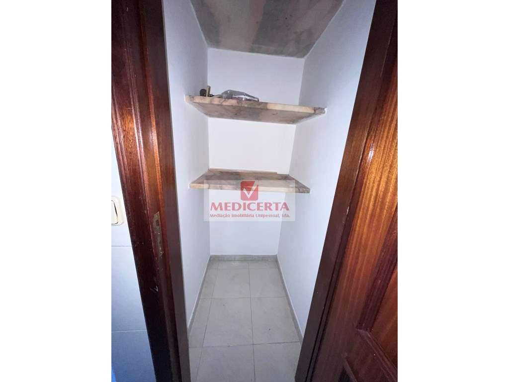 Casal do Cotão - T2 Como Nova-10