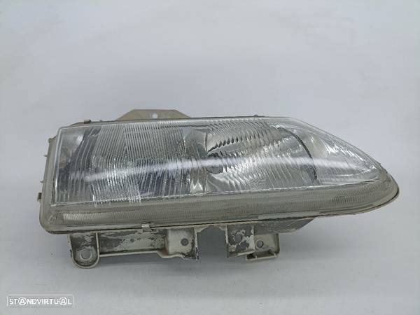 Optica Farol Direita Drt Renault Laguna I (B56_, 556_) - 1