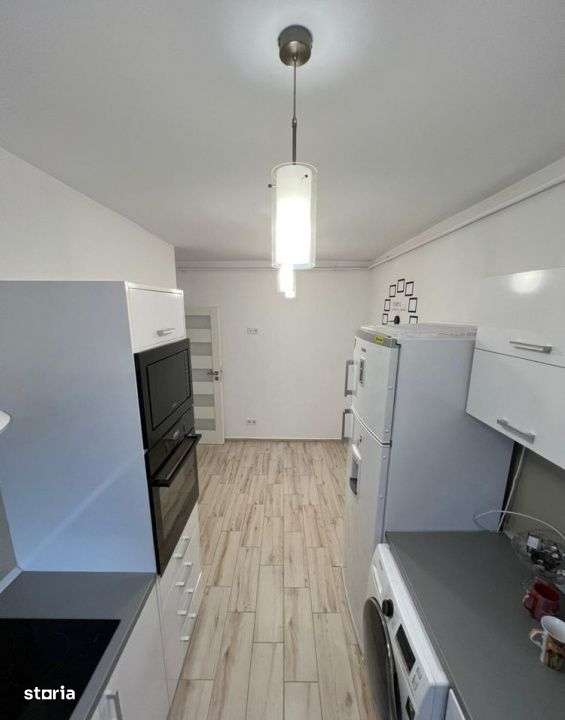 Apartament cu 3 camere 75 mp, 2 balcoane, zona Vivo-2