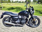 Triumph Bonneville 900 Street Twin - 8