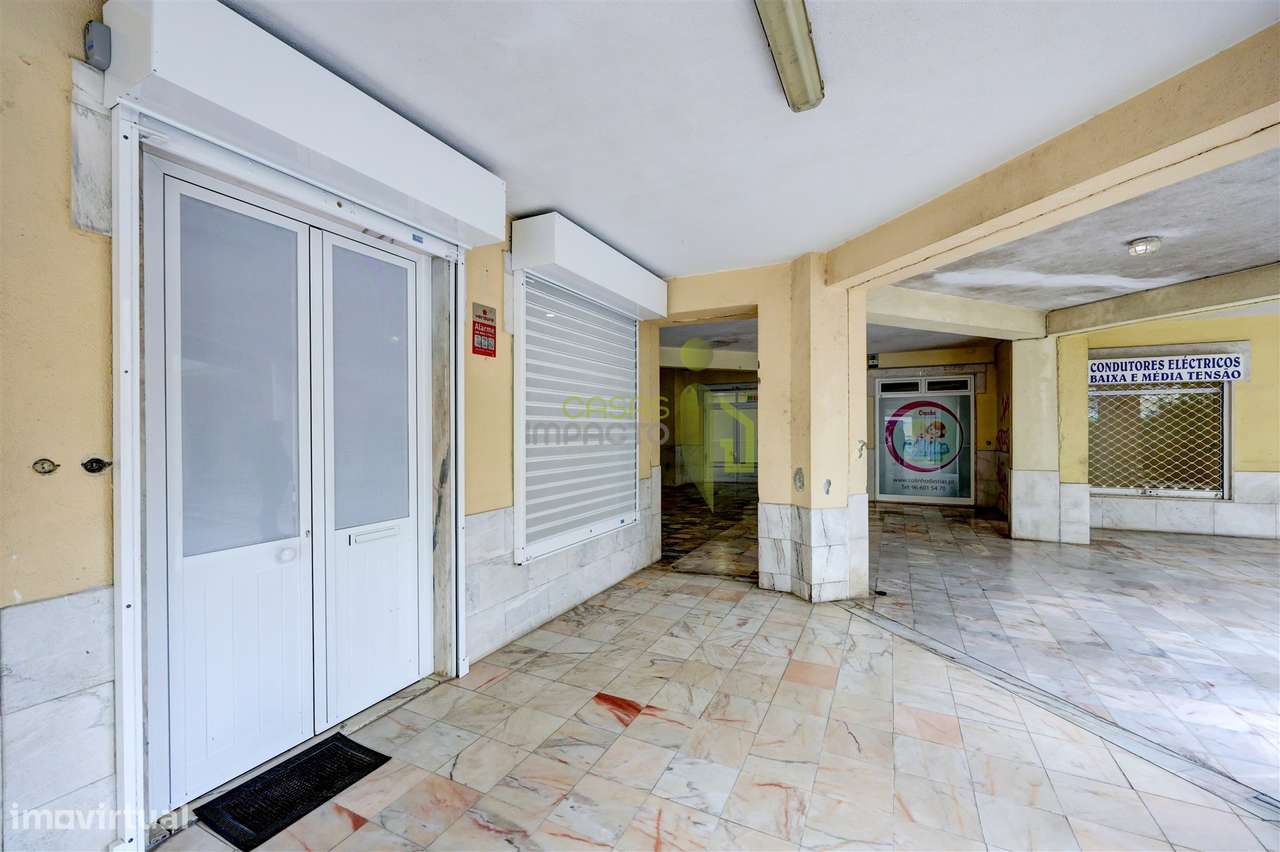 Loja na Anta com 80m2 Remodelada-20