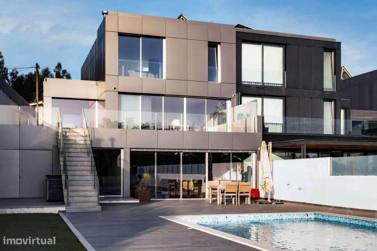 V.N.Gaia - Fantástica V4 (4 suites) c/430m2, piscina - Lote c/1370m2-45