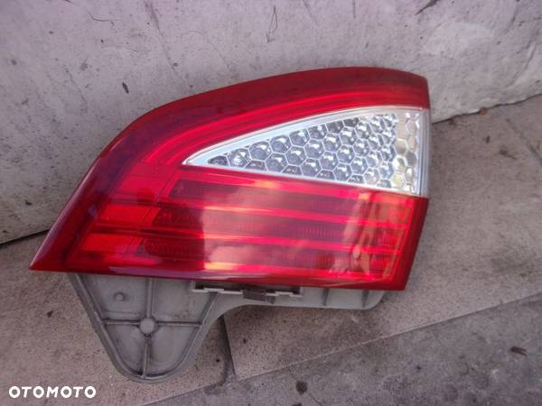 FORD MONDEO MK4 HB LAMPa tył prawa lewaw klape - 3