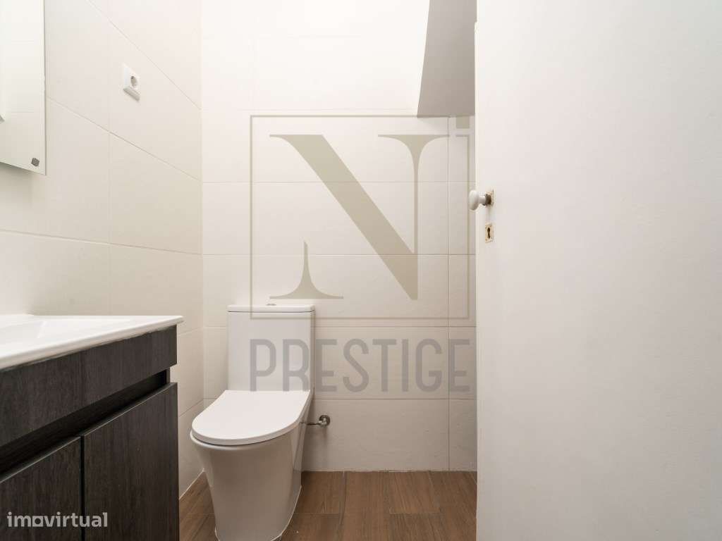 Prédio no Bairro Norton de Matos-26