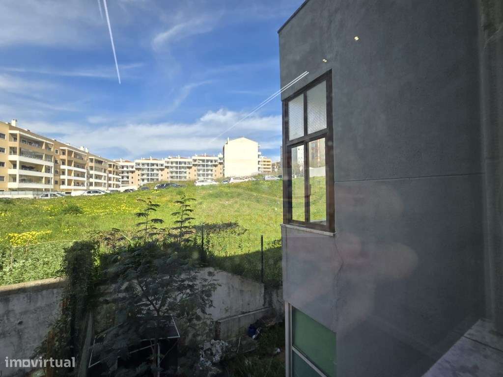 T3 Junto á Urbanização Vila Chã, com 2 WCS e Varandas - Totalmente ...-27